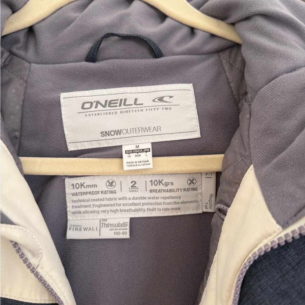 O'Neill Women's Ski Jacket - Picture 3 of 4